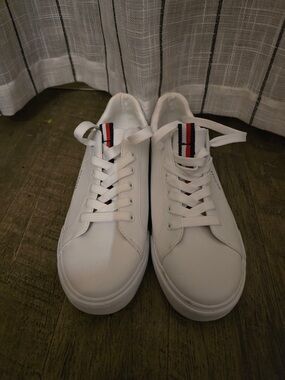 Tommy Hilfiger White Low-Top Sneakers with Red & Navy Stripe